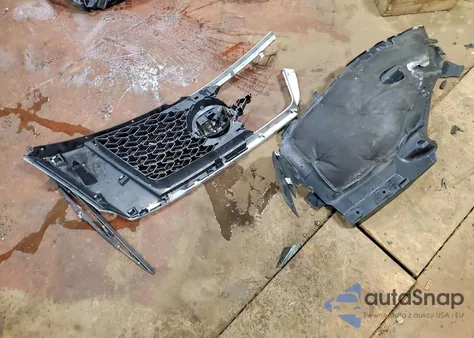 2015 Nissan Pathfinder S z USA, uszkodzony, nr VIN 5N1AR2MM0FC721652